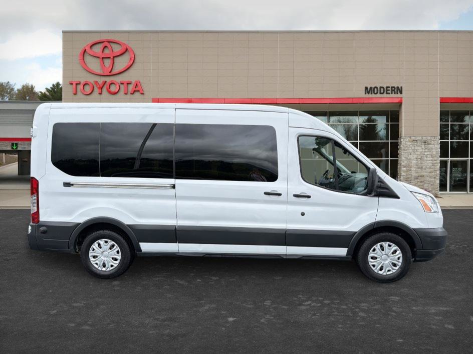 Used 2018 Ford Transit 350 XLT RWD image 5