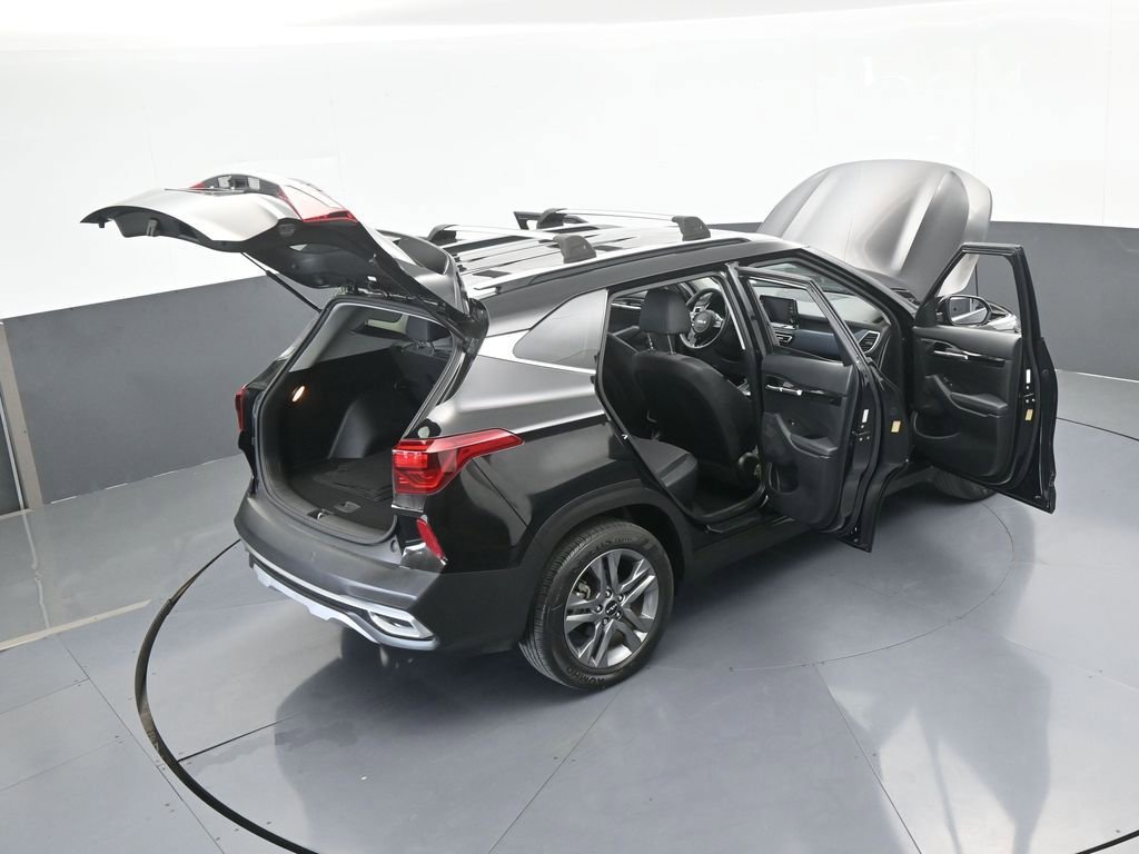 Used 2023 Kia Seltos S image 62