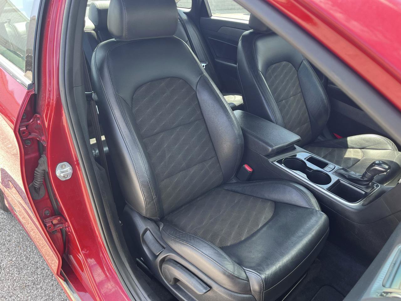 Used 2018 Hyundai Sonata Sport FWD image 17