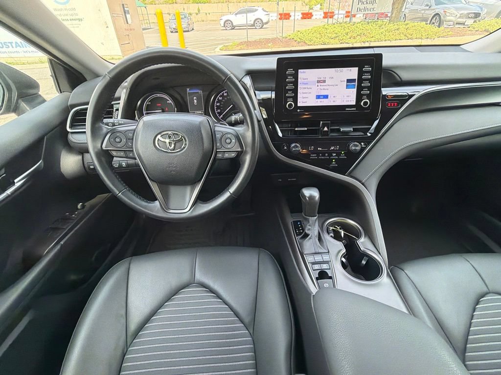 Used 2024 Toyota Camry SE FWD image 23