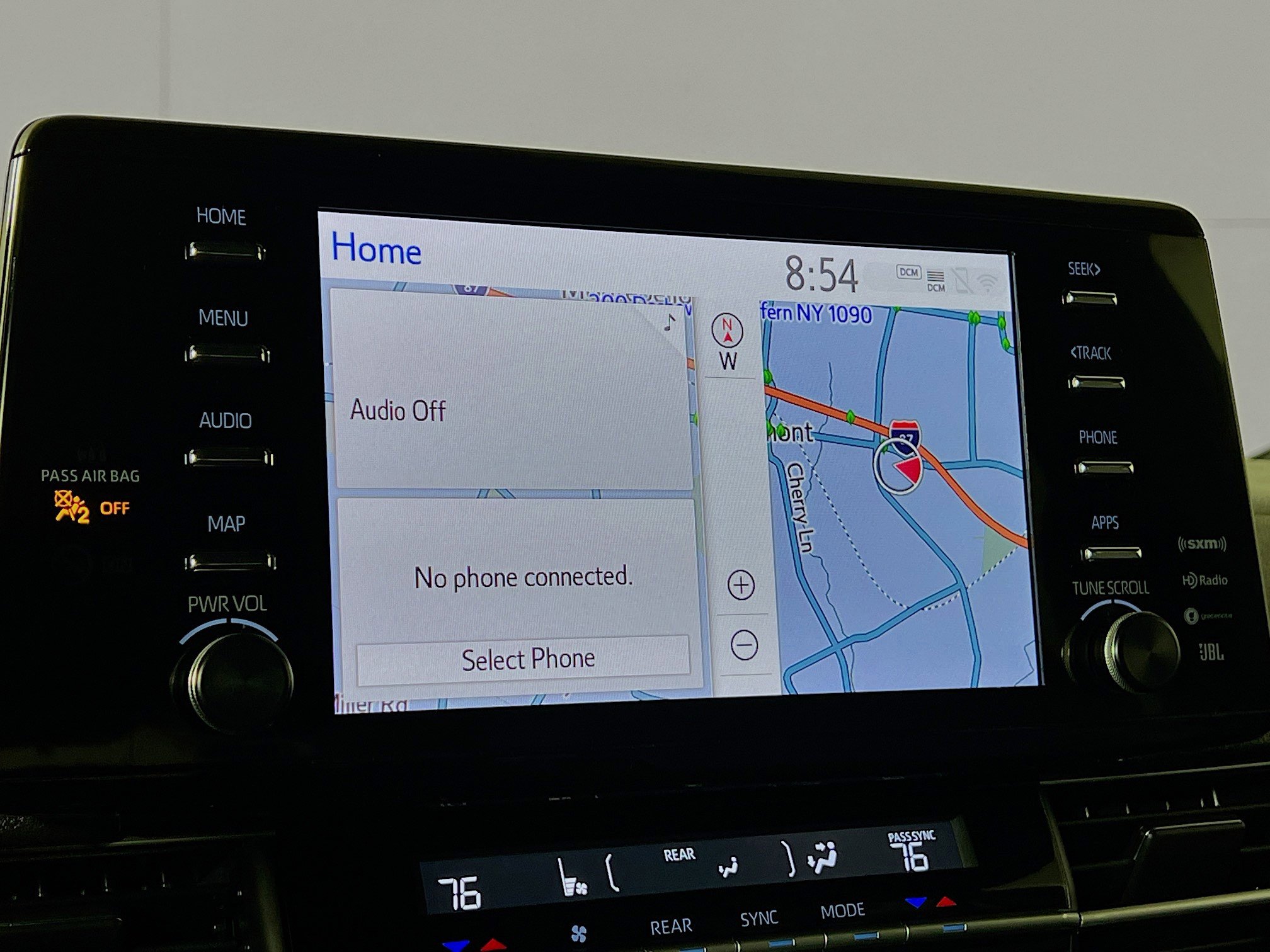 Certified 2024 Toyota Sienna XLE Woodland Edition image 15