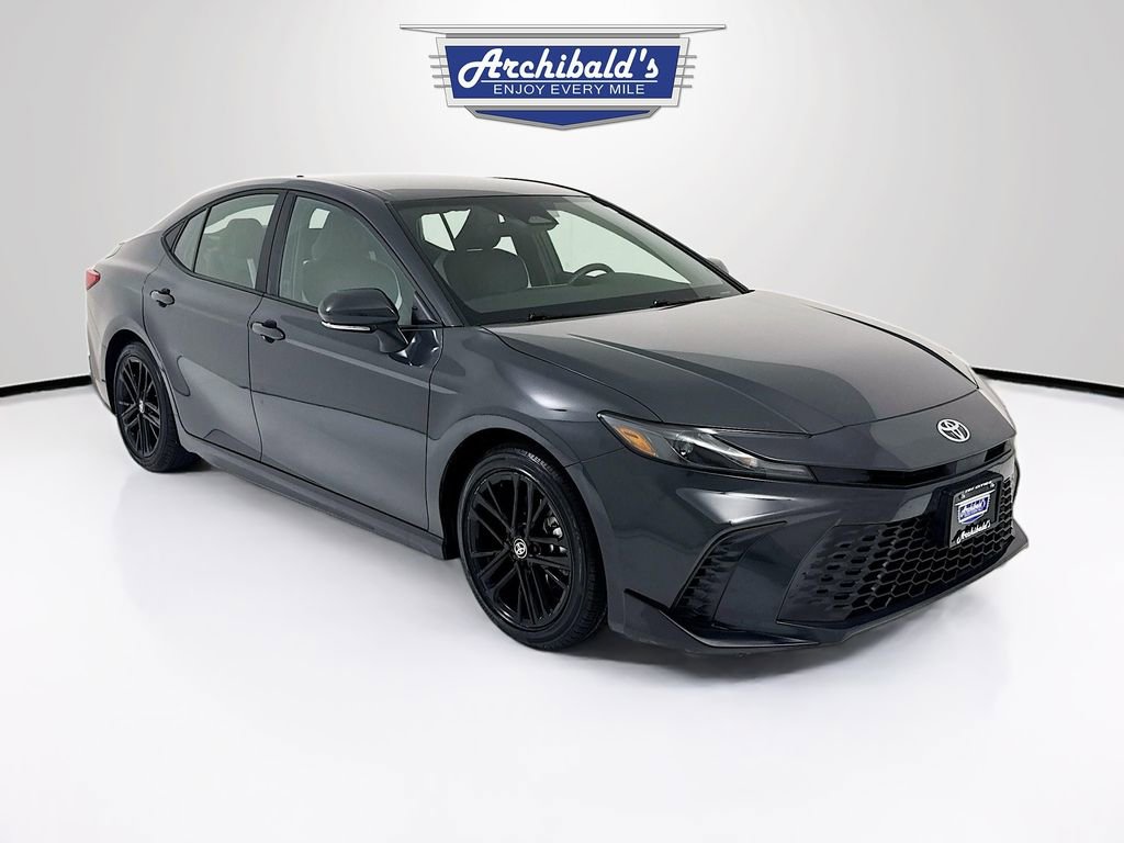 Used 2025 Toyota Camry SE