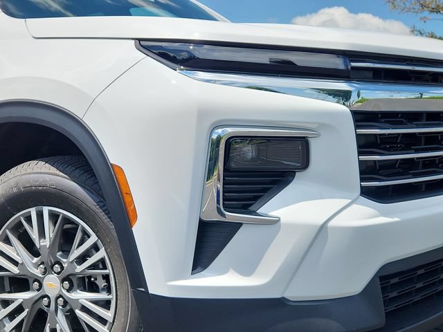 New 2027 Chevrolet Traverse LT w/ Driver Confidence Package FWD image 9