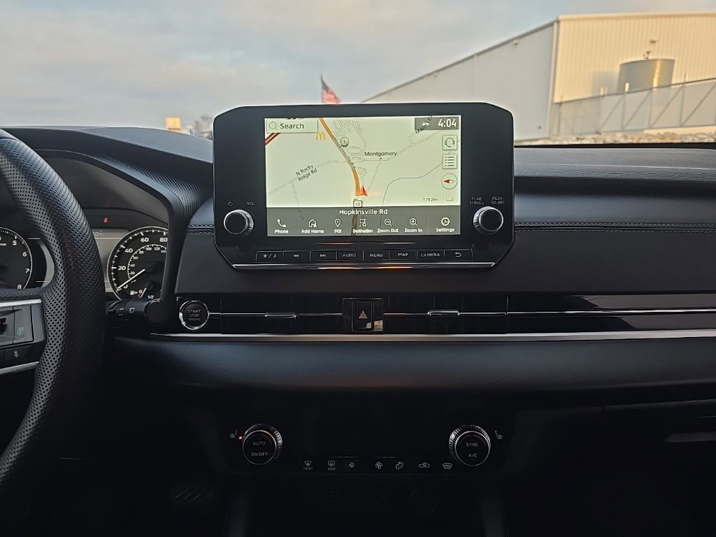 Used 2024 Mitsubishi Outlander SE Black Edition image 30