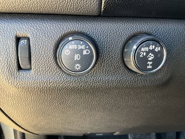 Used 2021 Chevrolet Colorado ZR2 w/ Colorado ZR2 Bison Edition image 11