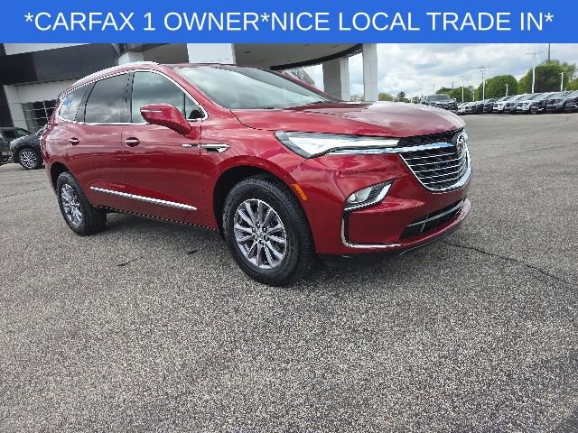 Used 2023 Buick Enclave Essence FWD image 2