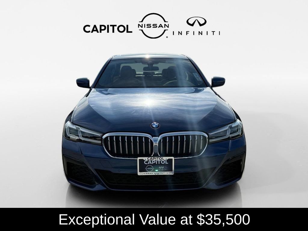 Used 2023 BMW 530i w/ M Sport Package image 2
