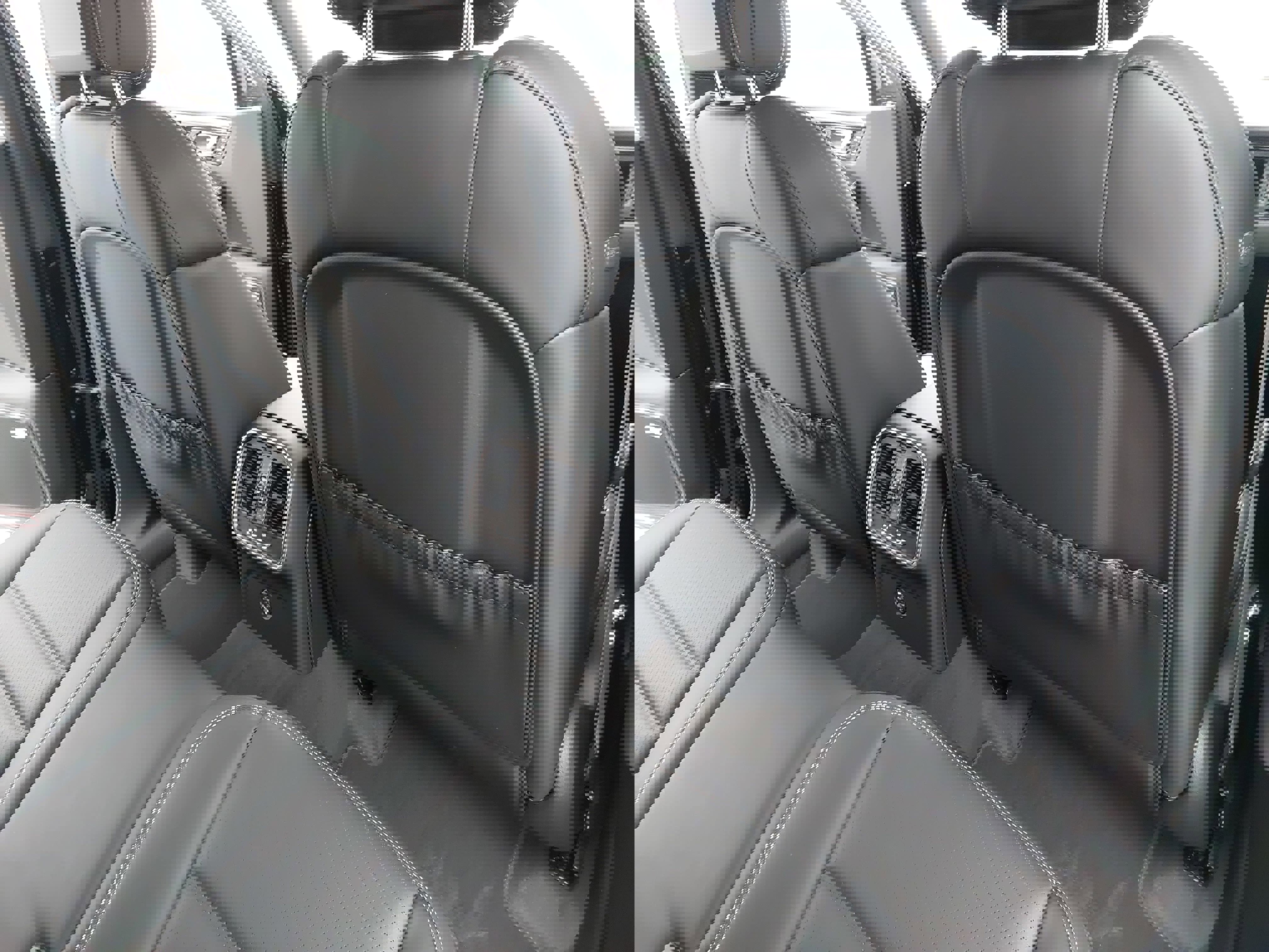 New 2026 Porsche Macan AWD/4WD image 13