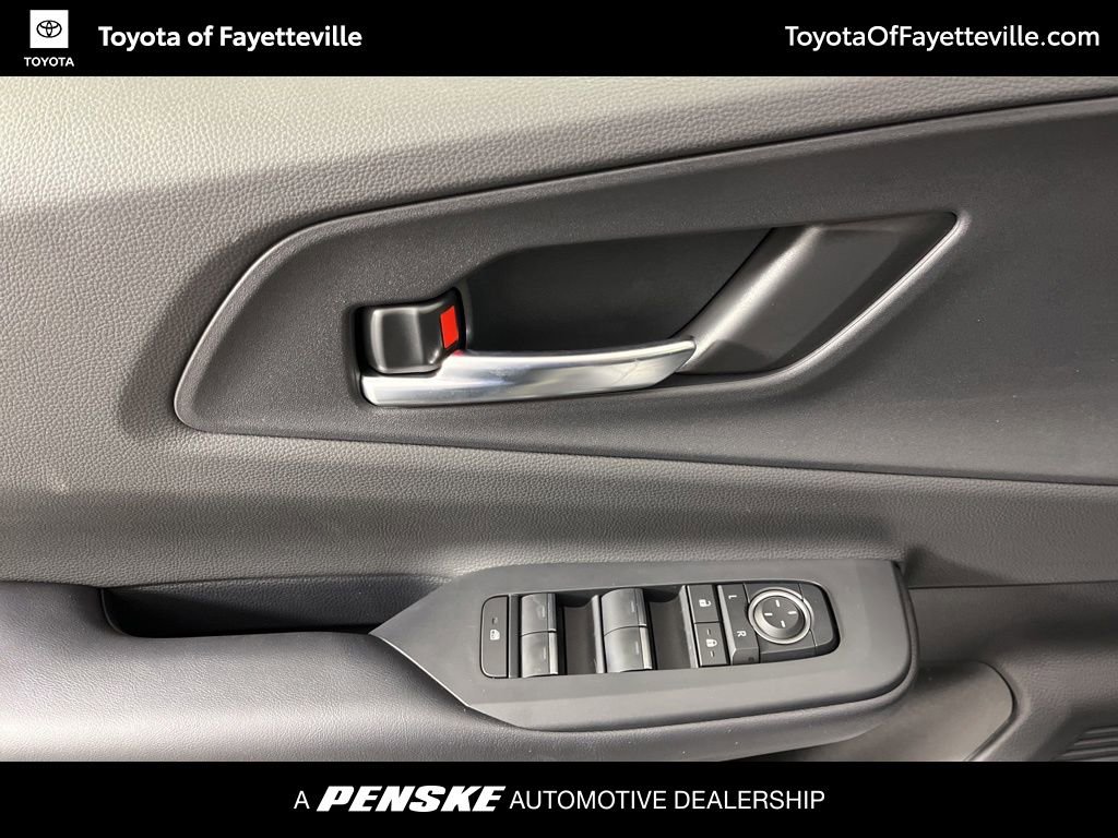 New 2026 Toyota Prius Plug-In Hybrid image 27