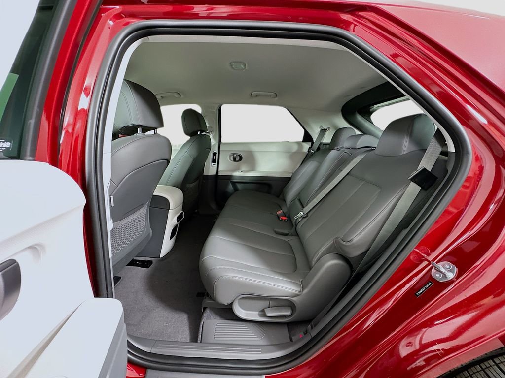 New 2026 Hyundai Ioniq 5 SEL image 17