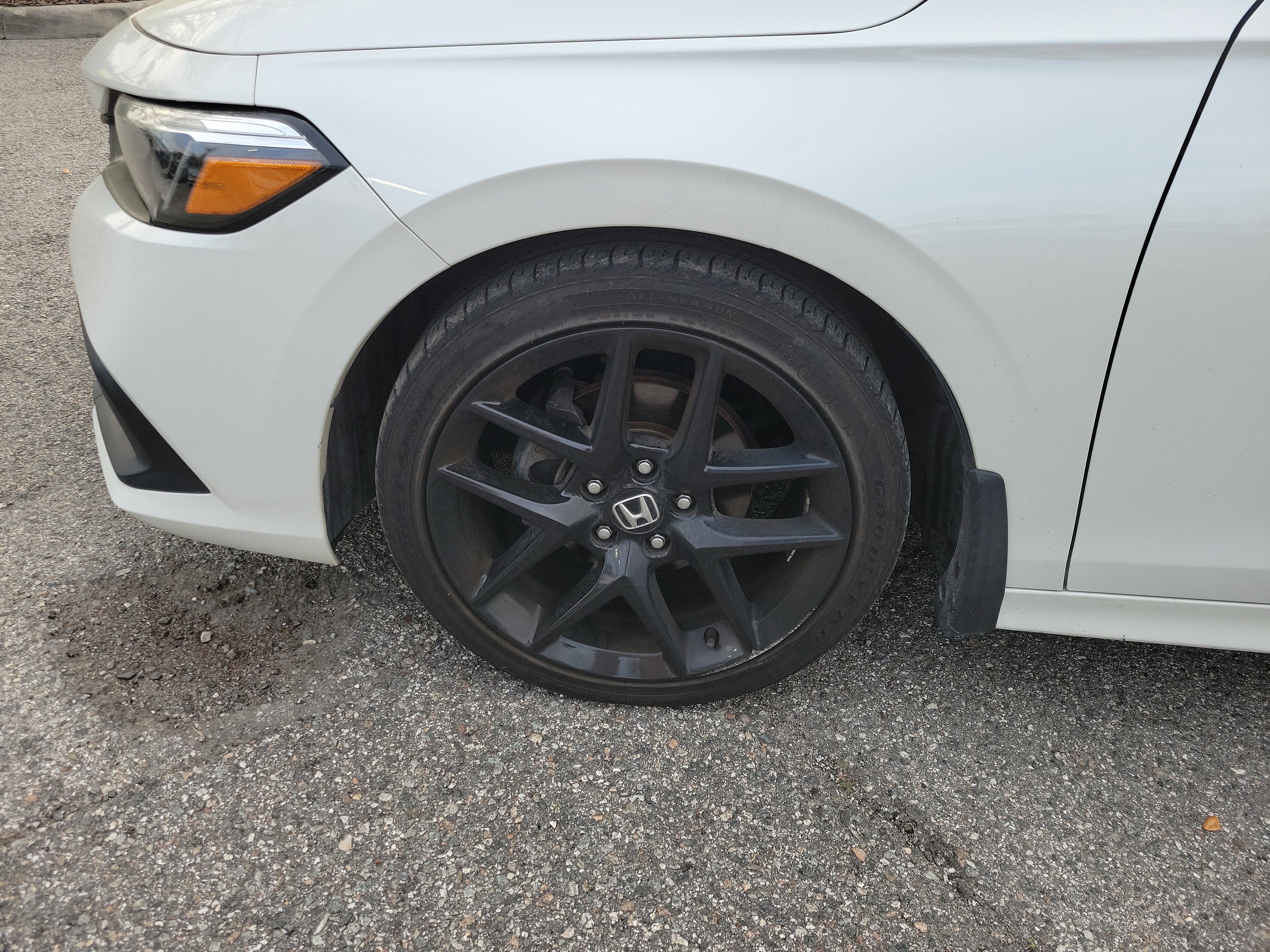 Used 2023 Honda Civic Sport image 29