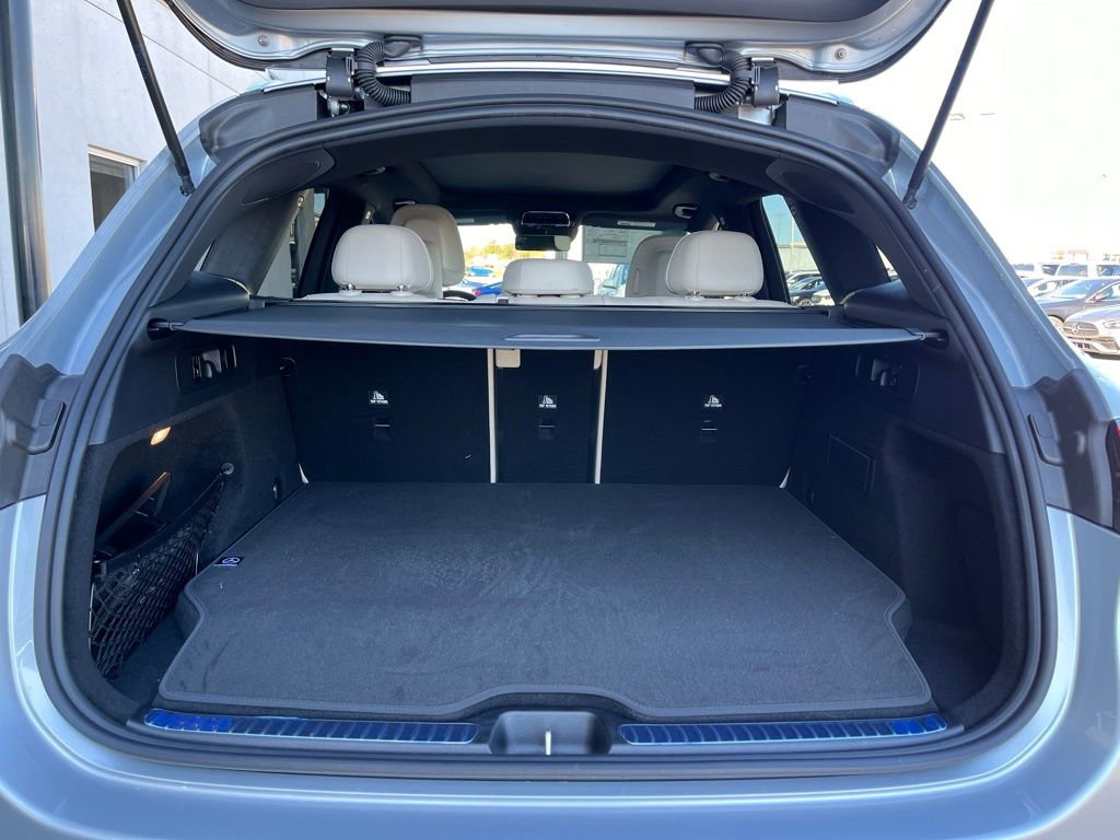 Used 2025 Mercedes-Benz GLC 350e 4MATIC image 56