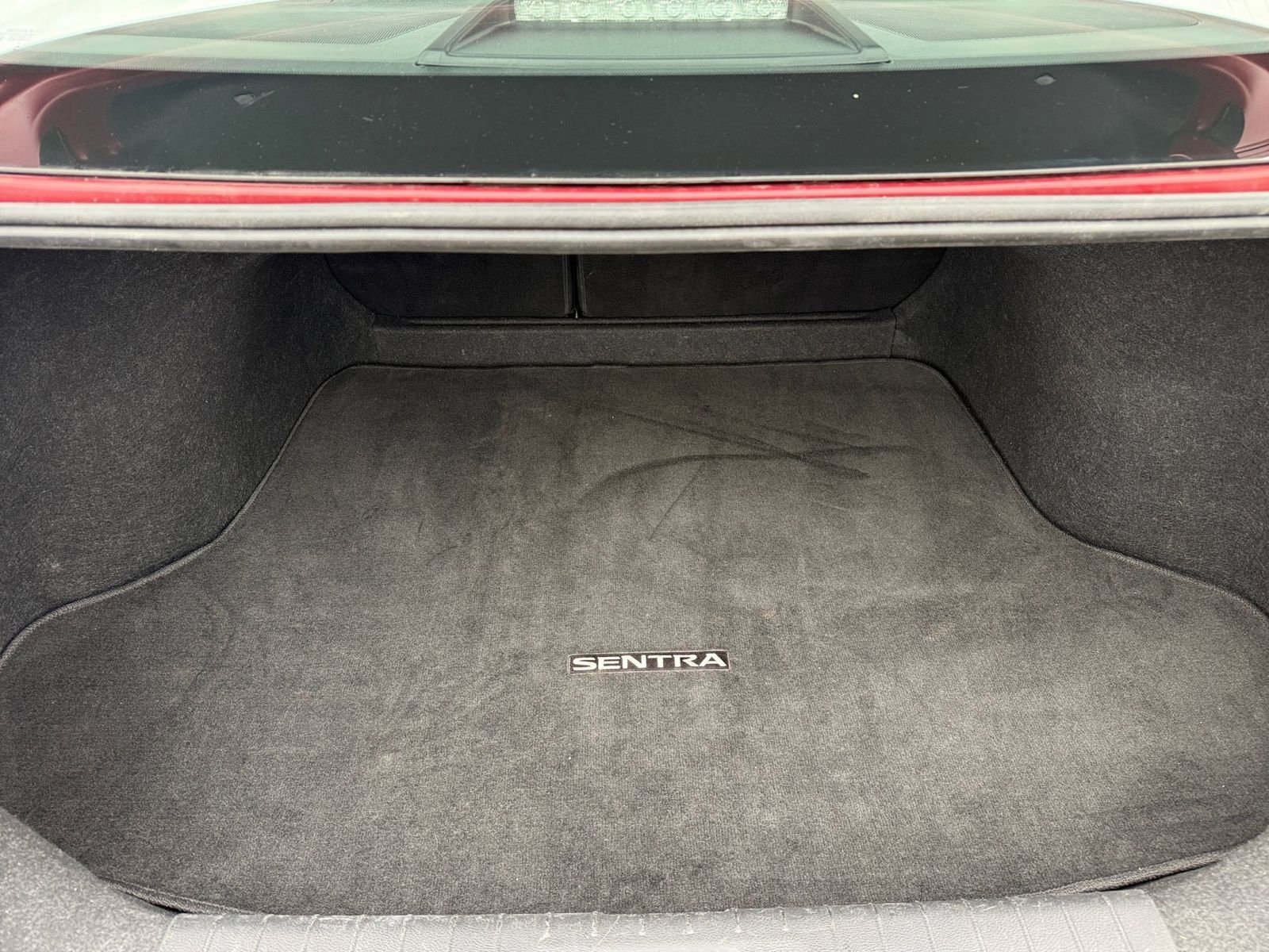 Used 2024 Nissan Sentra SV image 29