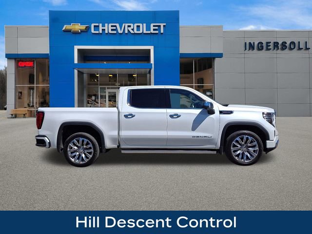 Used 2025 GMC Sierra 1500 Denali w/ Denali Reserve Package AWD/4WD image 27
