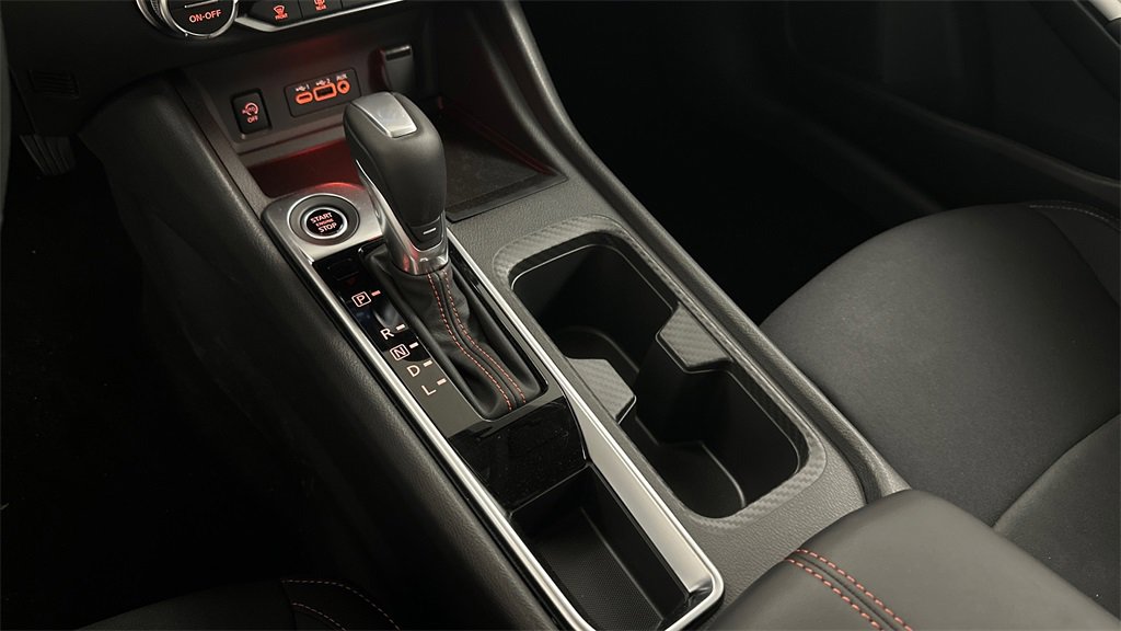 New 2025 Nissan Sentra SR w/ Midnight Edition image 14