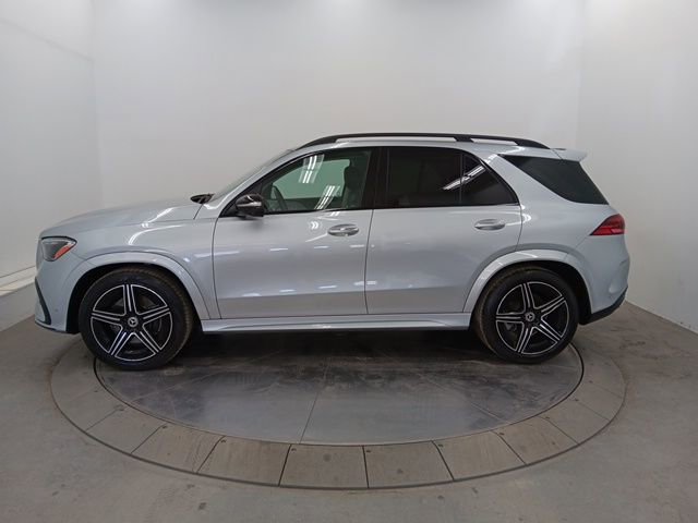 Used 2024 Mercedes-Benz GLE 350 4MATIC w/ AMG Line Exterior image 6