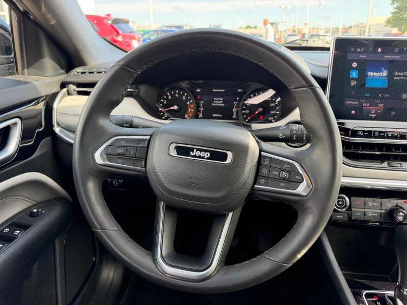 Used 2024 Jeep Compass Limited AWD/4WD image 10