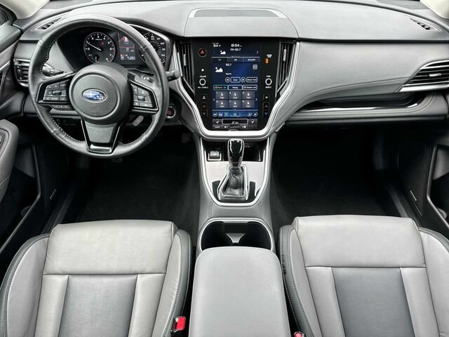 Certified 2025 Subaru Outback Onyx Edition AWD/4WD image 16