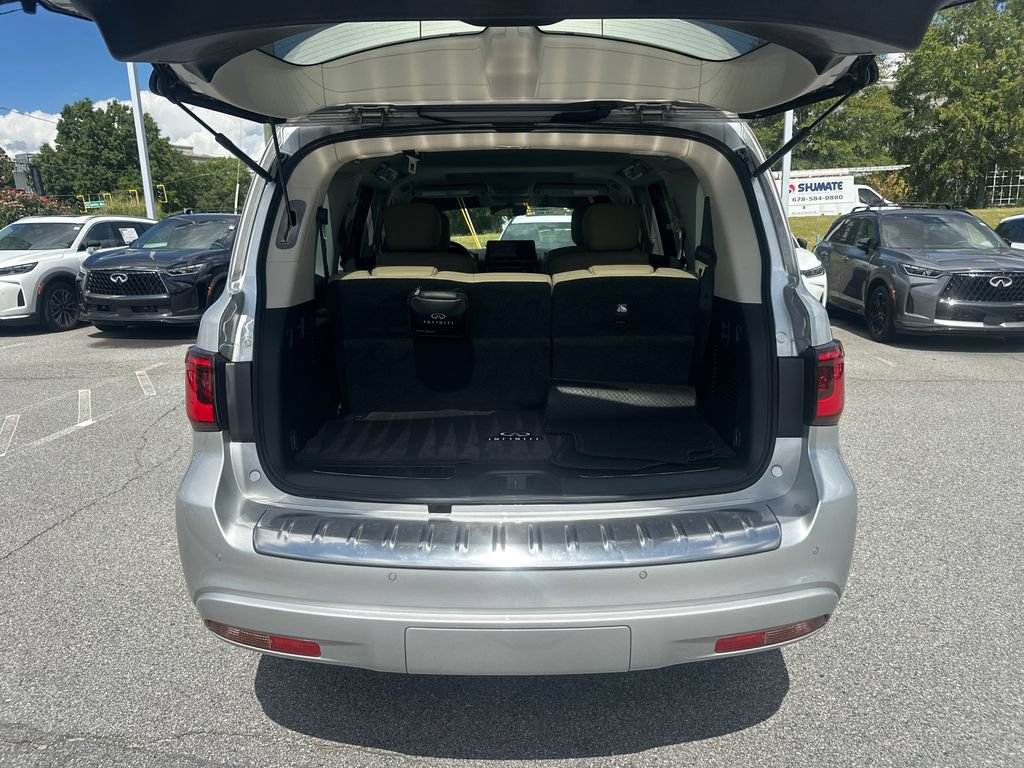 Used 2023 INFINITI QX80 Premium Select w/ All-Season Package RWD image 15