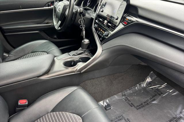 Certified 2021 Toyota Camry SE image 15
