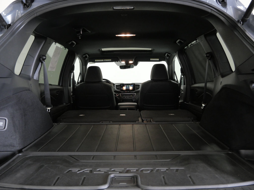 Used 2025 Honda Passport TrailSport image 27