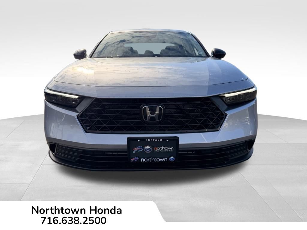 New 2025 Honda Accord SE image 3