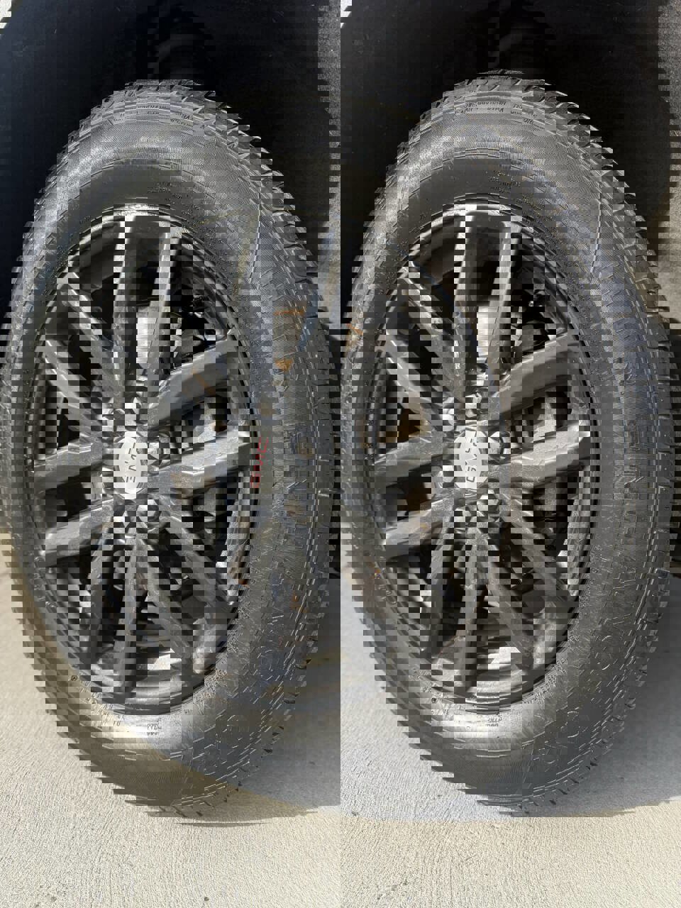 Used 2019 GMC Acadia SLT w/ LPO, Floor Liner Package image 8