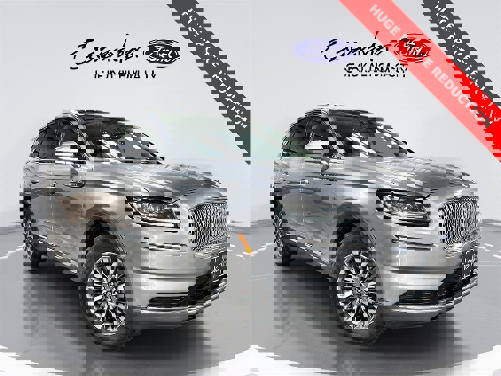 Used 2021 Lincoln Nautilus Reserve image 1