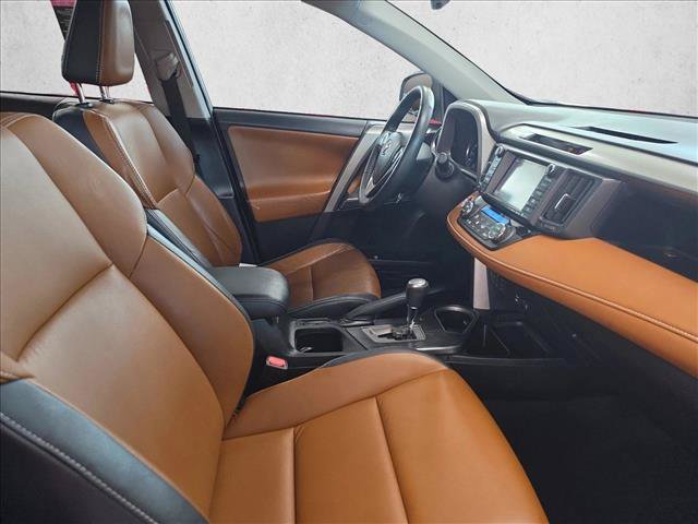 Used 2017 Toyota RAV4 Platinum FWD image 20