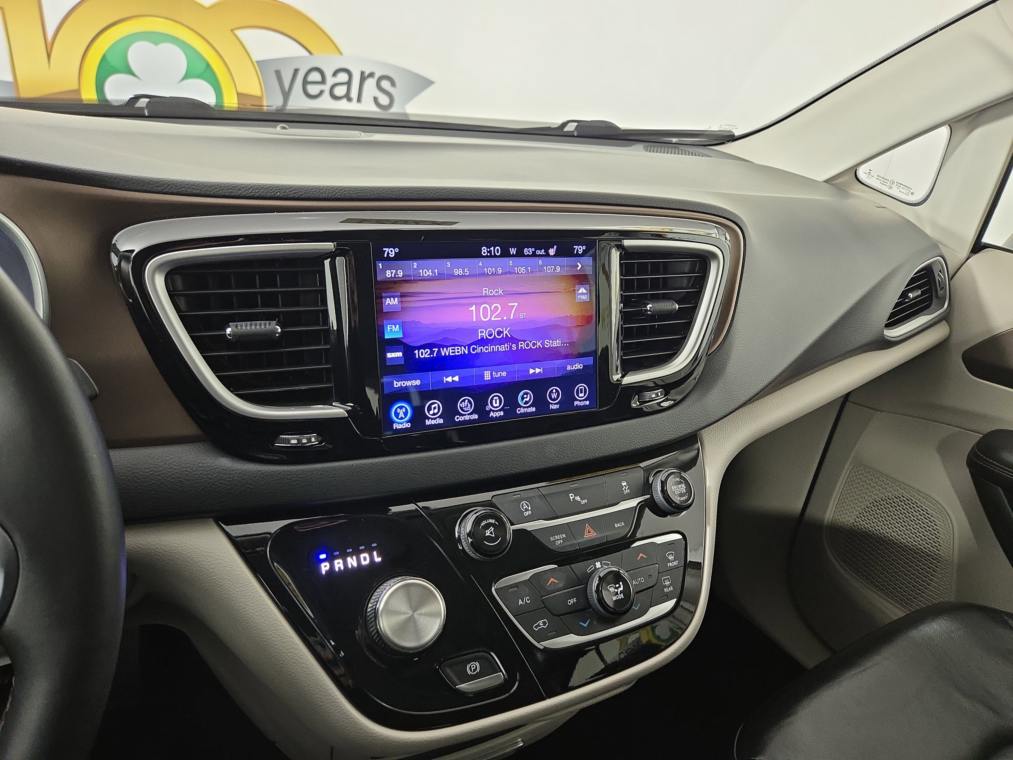 Used 2017 Chrysler Pacifica Touring-L image 24