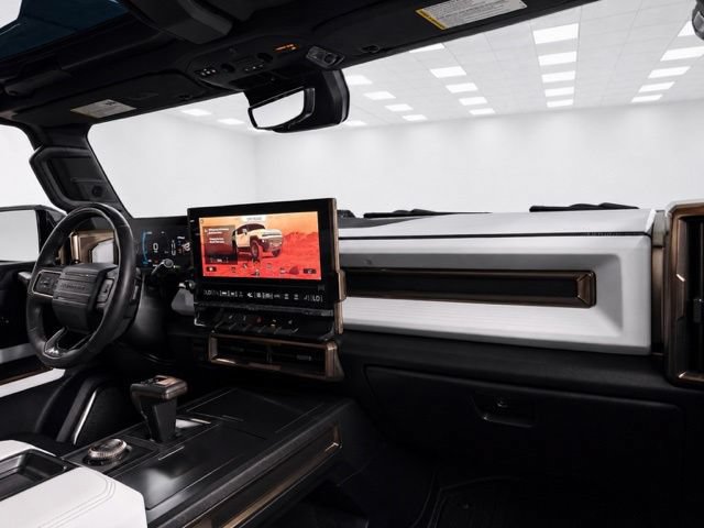 Used 2024 GMC Hummer EV 3X AWD/4WD image 22