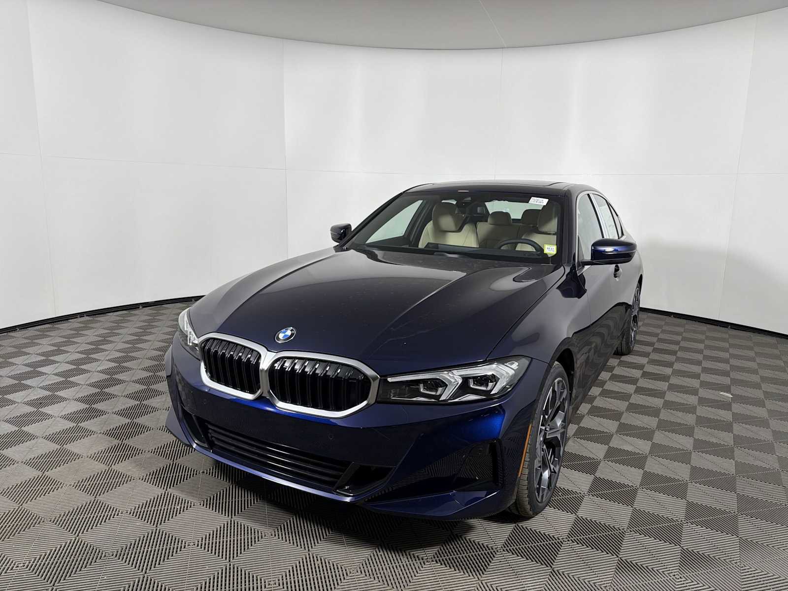 New 2026 BMW 330i xDrive Sedan w/ Convenience Package image 7