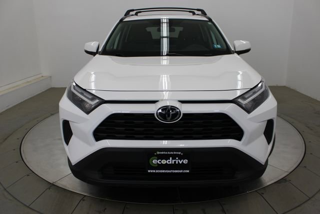Used 2023 Toyota RAV4 XLE w/ Convenience Package image 2