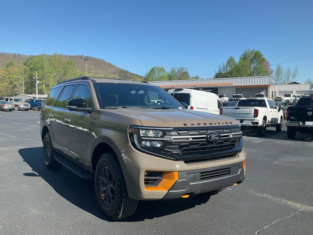 New 2026 Ford Expedition Tremor image 3