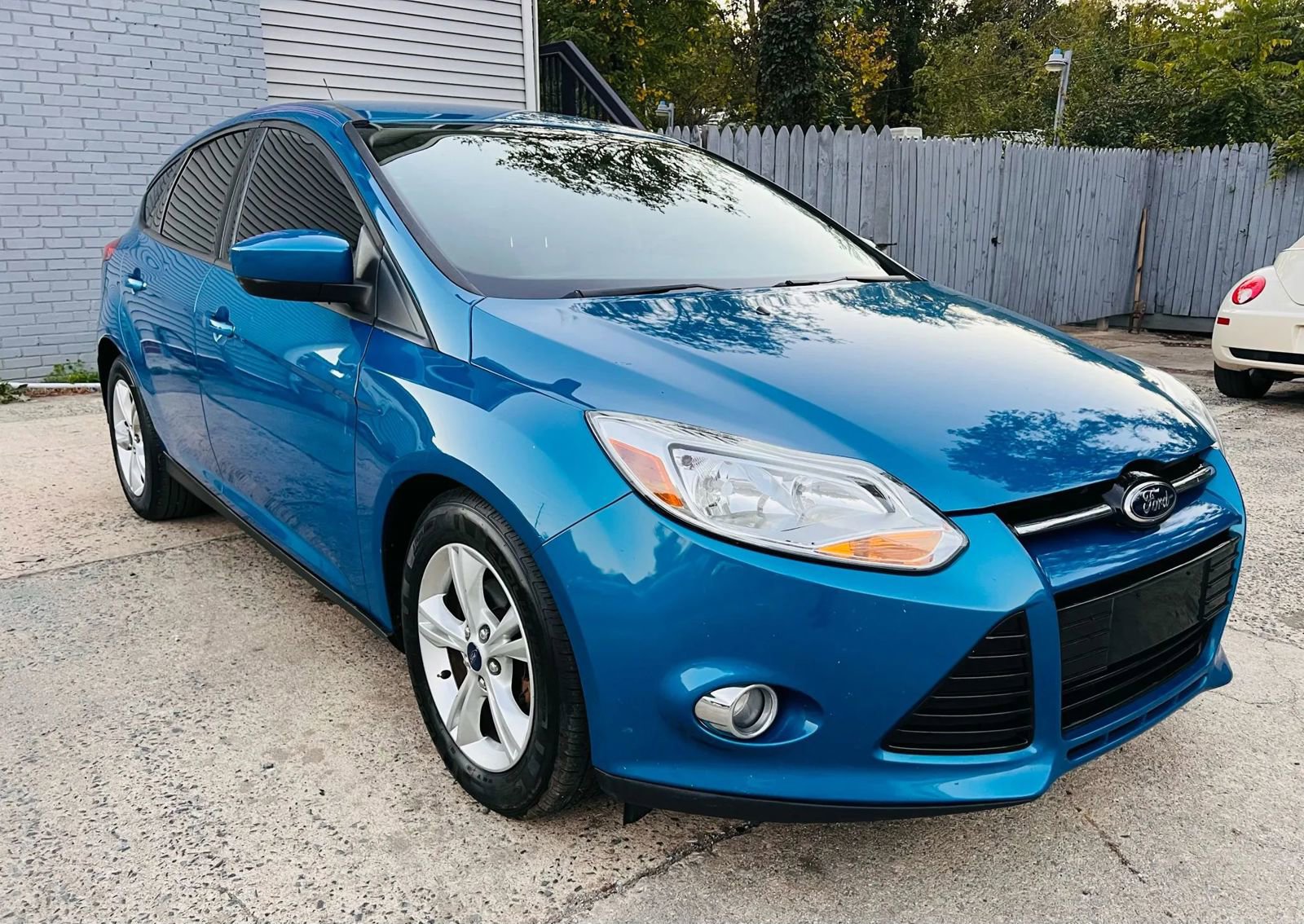 Used 2012 Ford Focus SE image 4