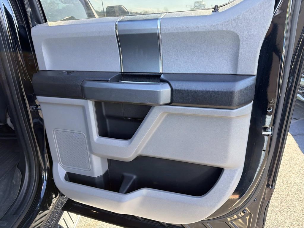 Used 2016 Ford F150 XLT w/ Equipment Group 302A Luxury image 20