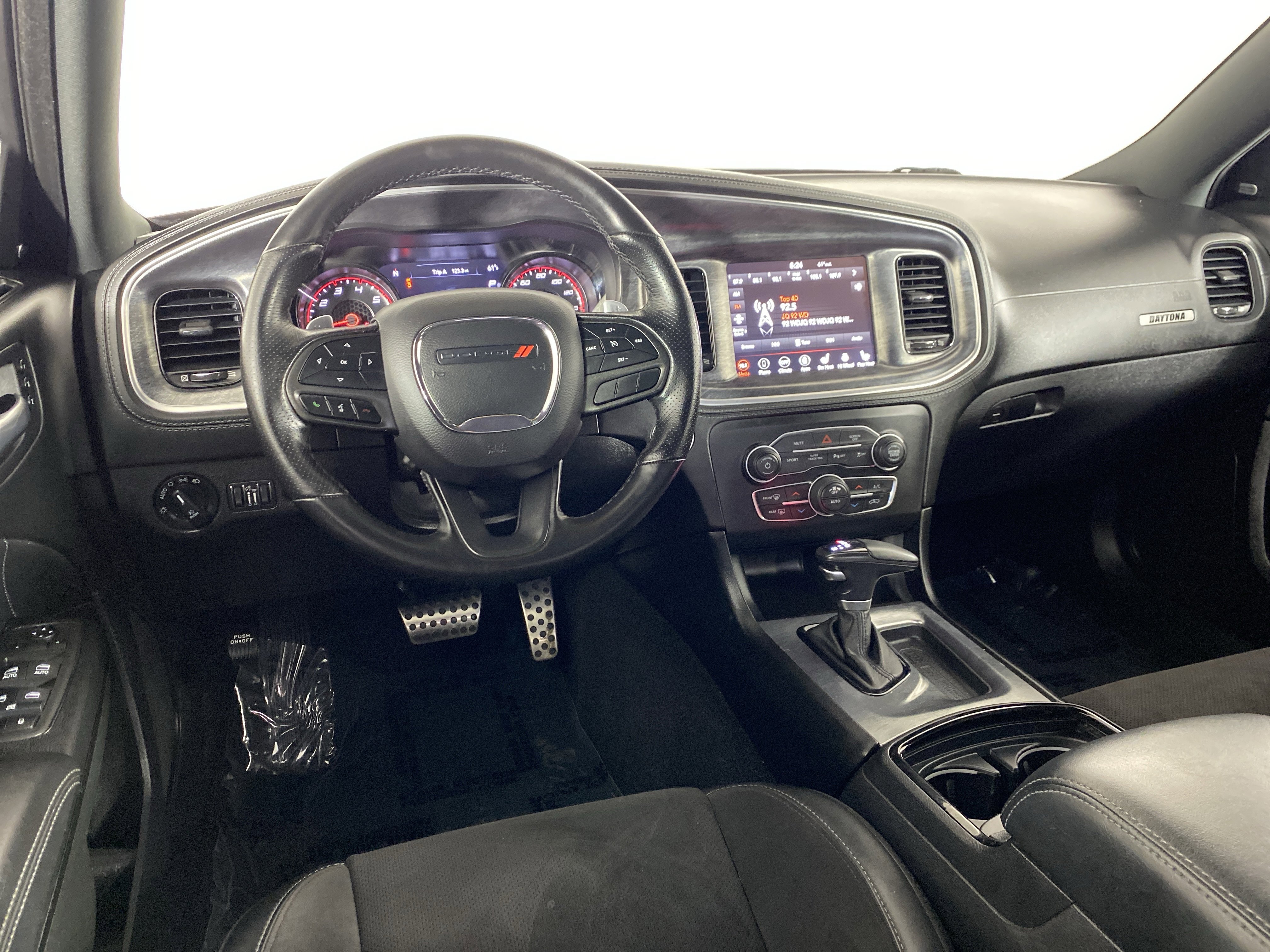 Used 2022 Dodge Charger R/T w/ Daytona Edition Group image 37