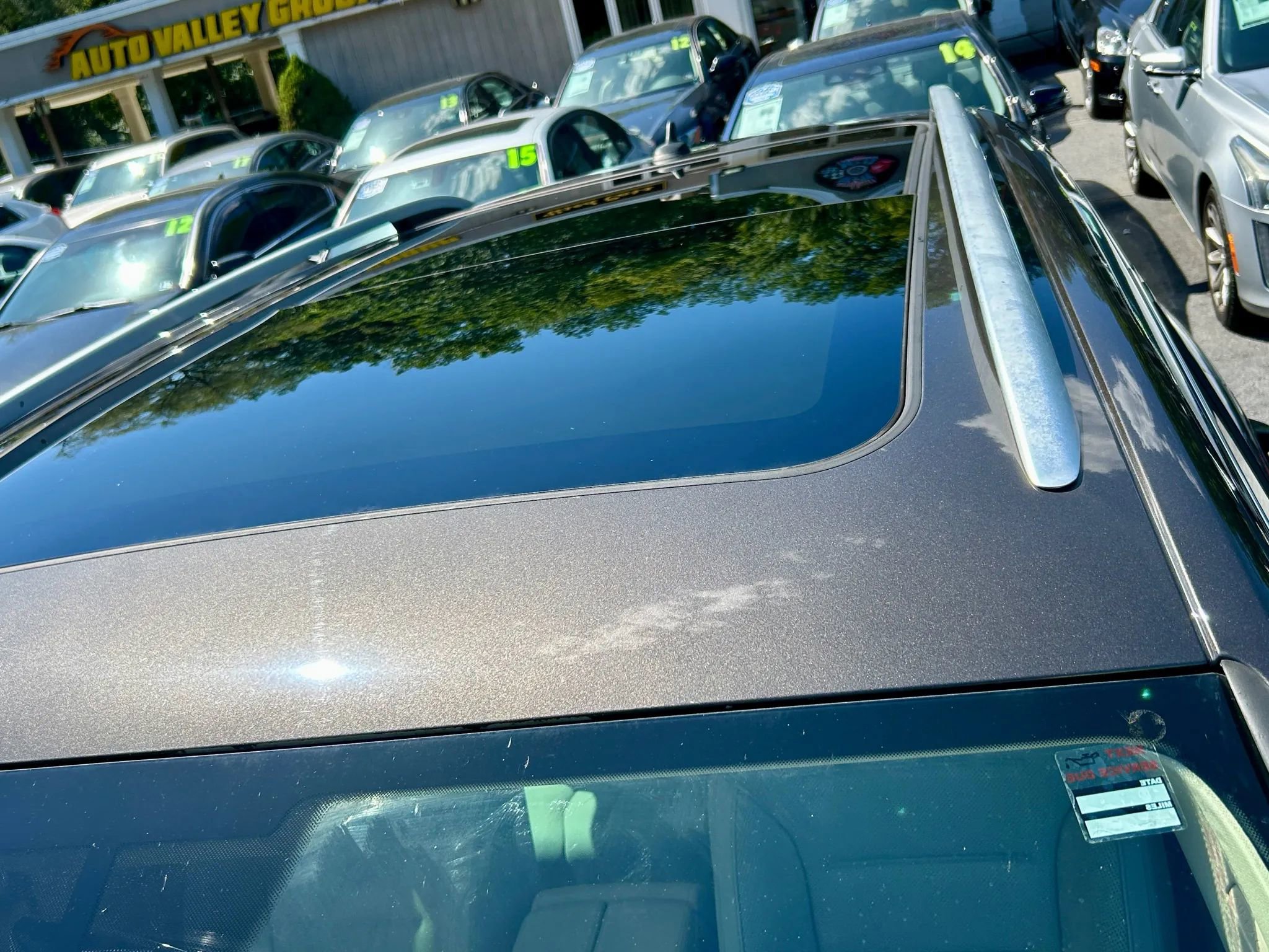 Used 2016 Volkswagen Touareg TDI image 10