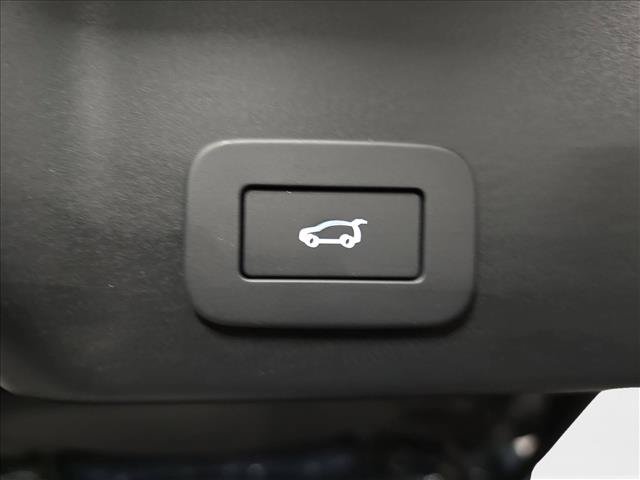 New 2026 Land Rover Range Rover Evoque S AWD/4WD image 12