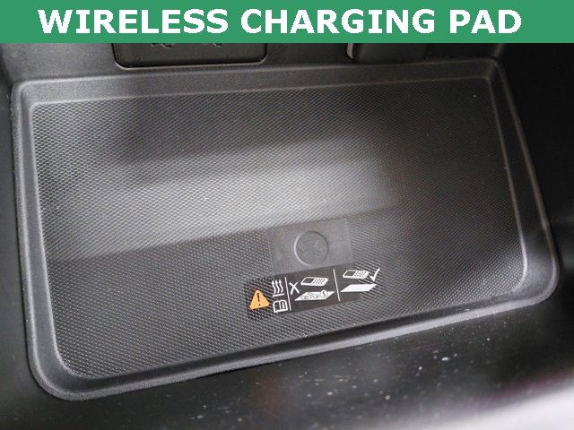 Certified 2023 Chevrolet Suburban High Country w/ Premium Package 2 image 16