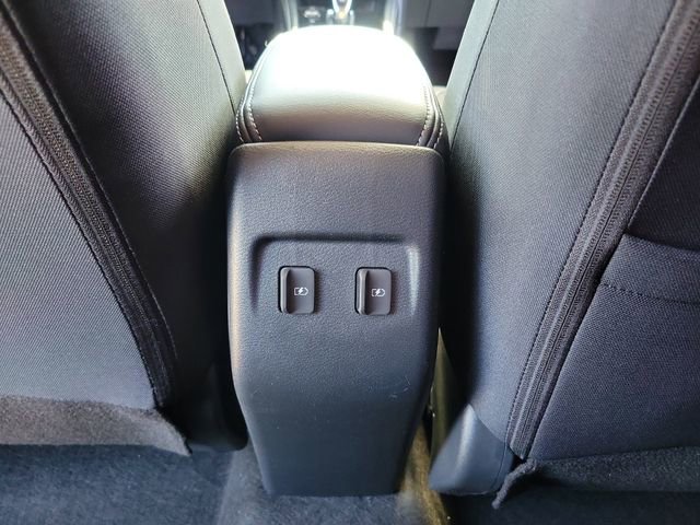 Used 2022 Nissan Kicks SV image 12