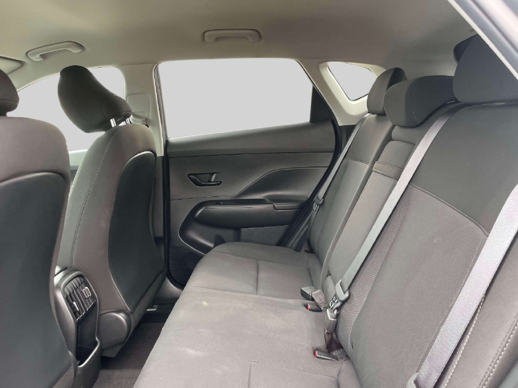 Used 2024 Hyundai Kona SEL AWD/4WD image 12