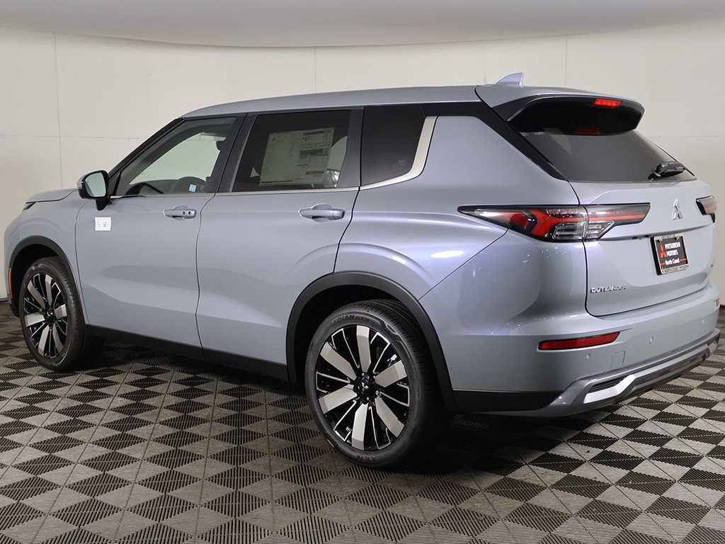New 2026 Mitsubishi Outlander SE AWD/4WD image 10