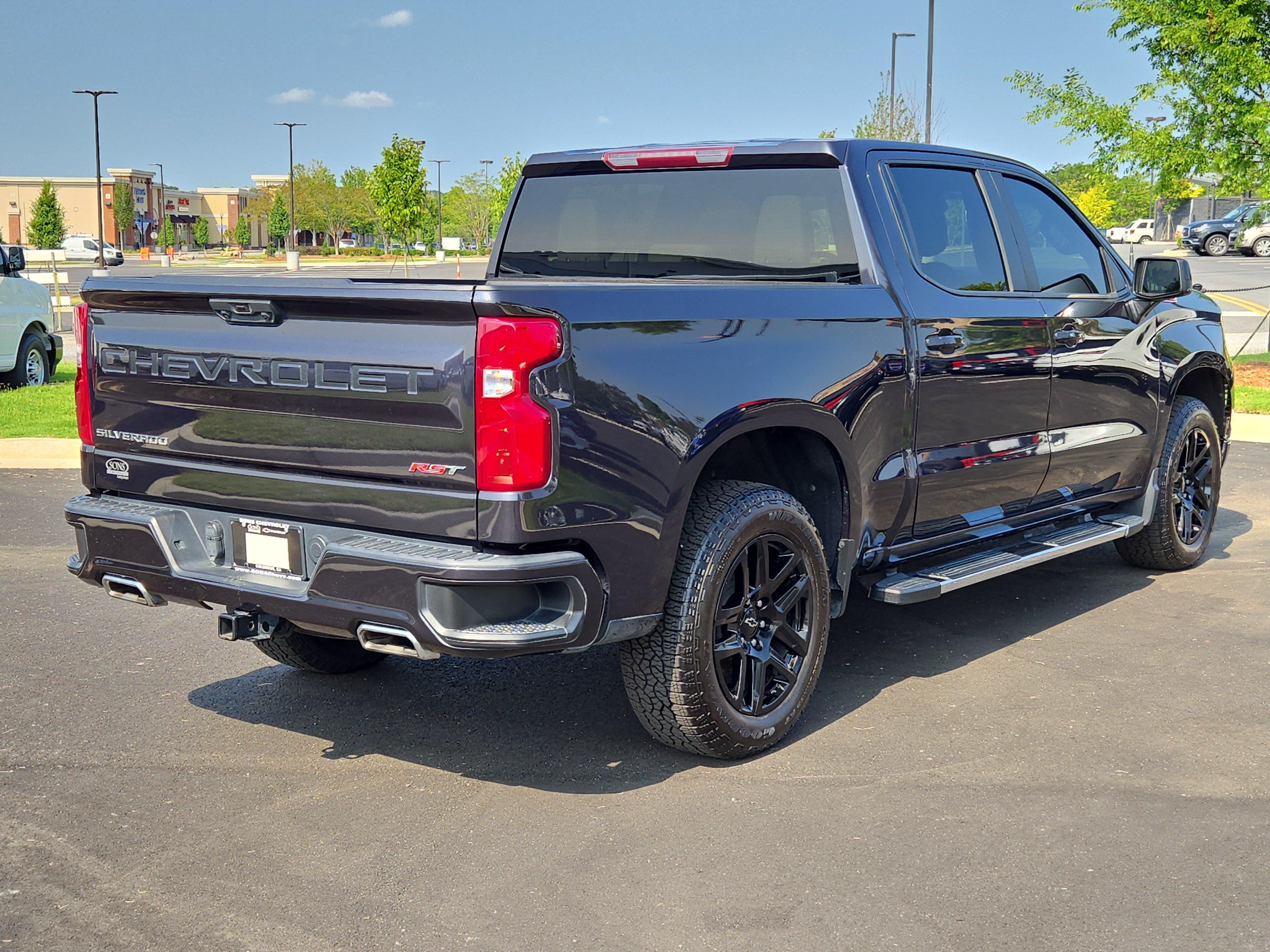 Certified 2022 Chevrolet Silverado 1500 RST AWD/4WD image 9