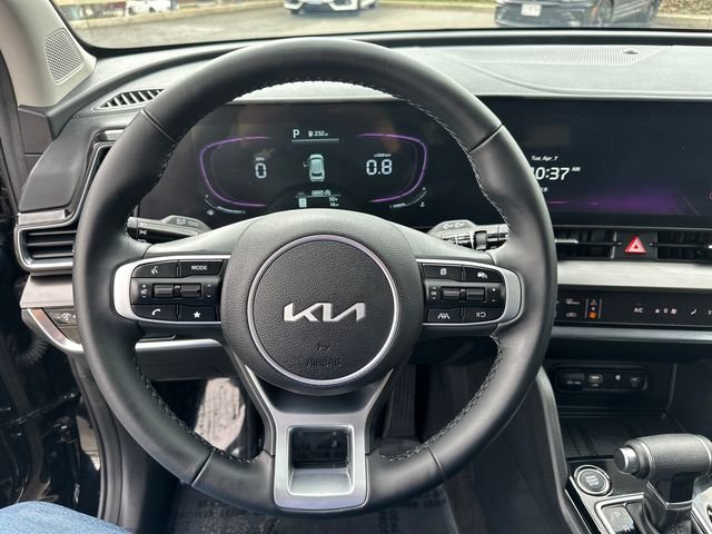 Used 2025 Kia Sportage EX image 36