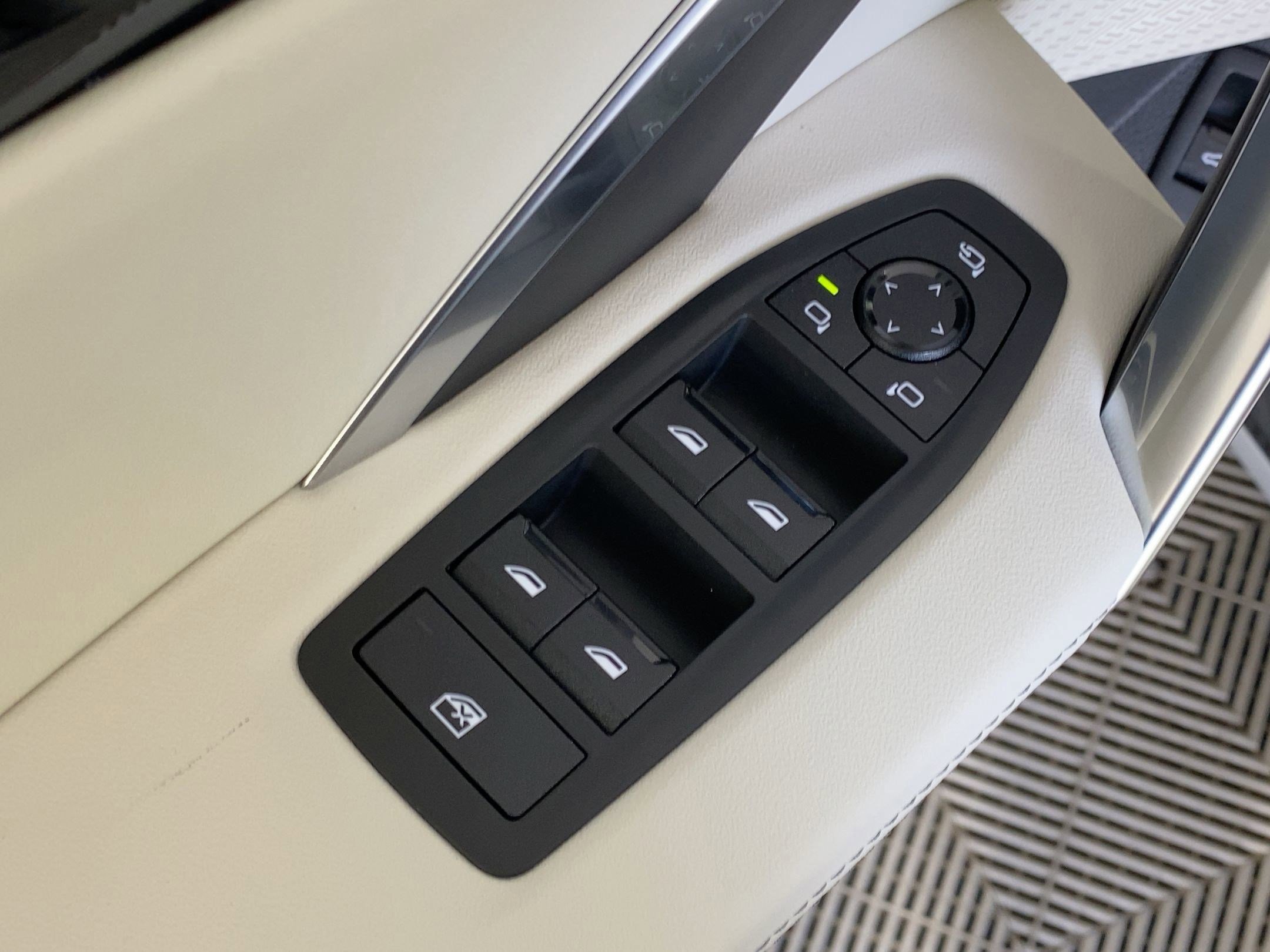 Used 2026 BMW X1 xDrive28i w/ Convenience Package image 20