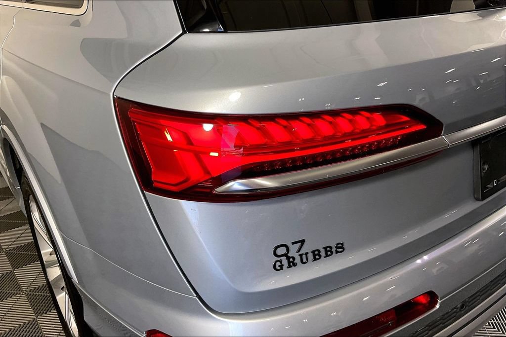 Used 2025 Audi Q7 3.0T Premium Plus AWD/4WD image 39