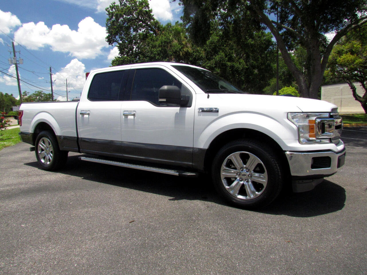 Used 2019 Ford F150 XLT w/ Equipment Group 302A Luxury image 12
