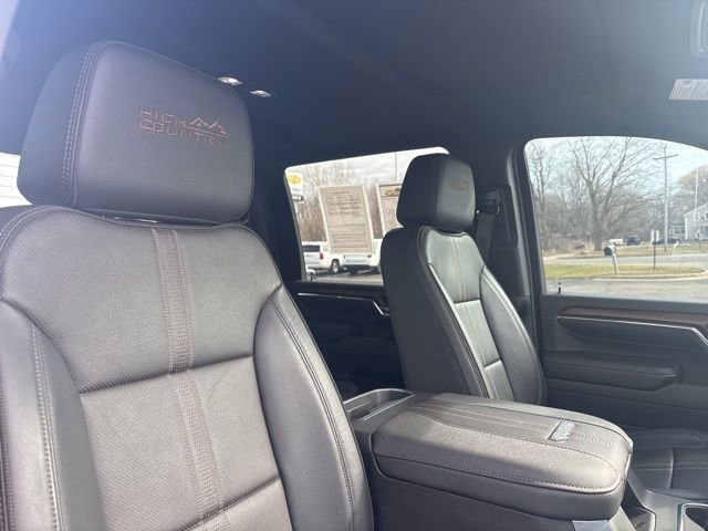 Used 2024 Chevrolet Silverado 2500 High Country image 18