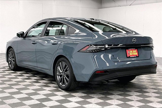 New 2026 Nissan Sentra SL image 3